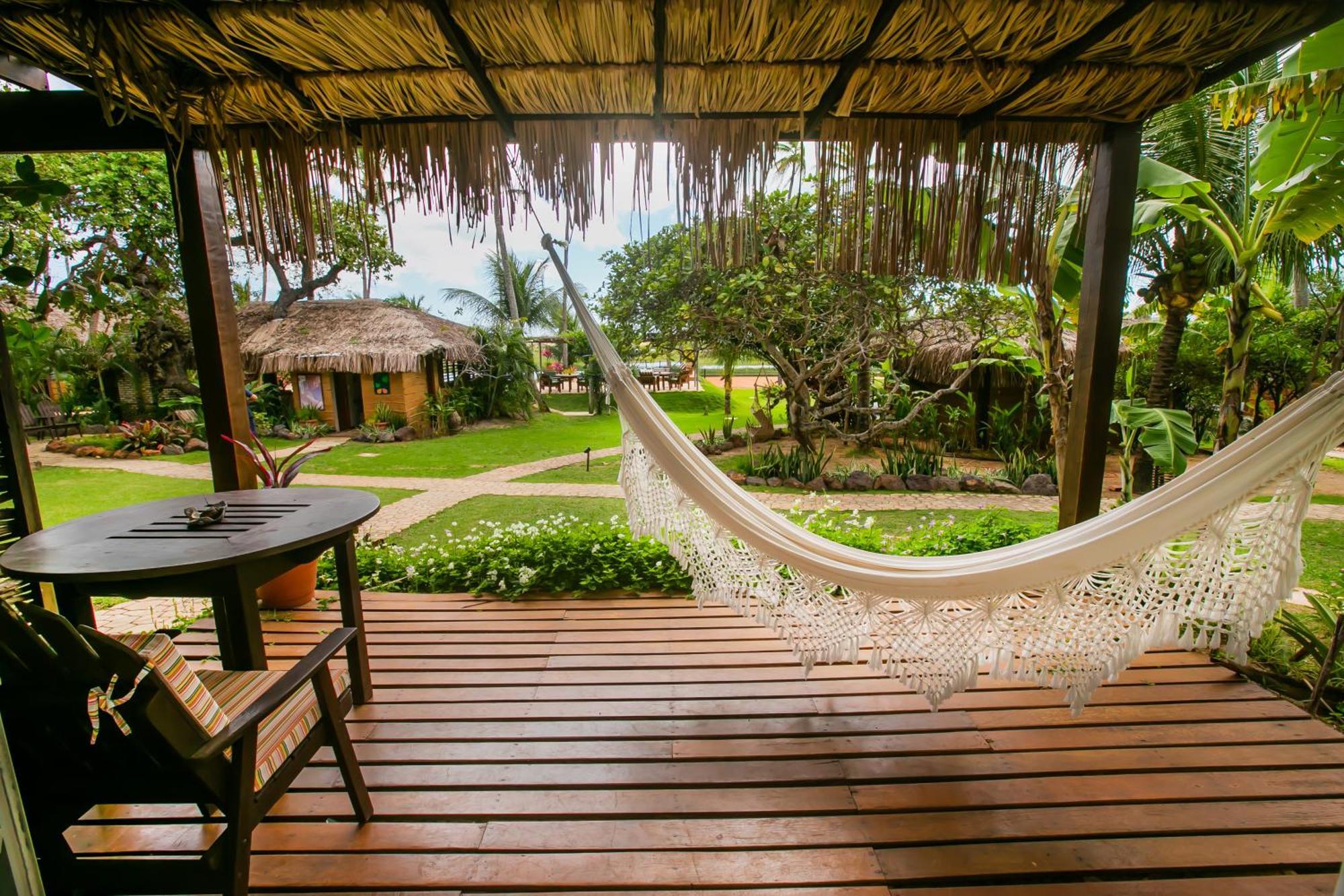 Bungalow Garden View